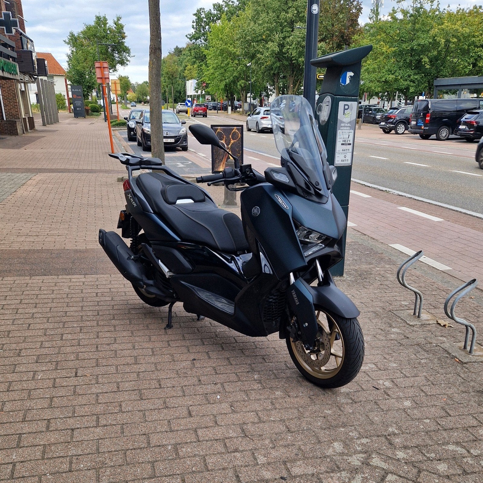 Yamaha X-Max Techmax 125cc, Motoren, Scooter, Gebruikt, LED Verlichting, Particulier