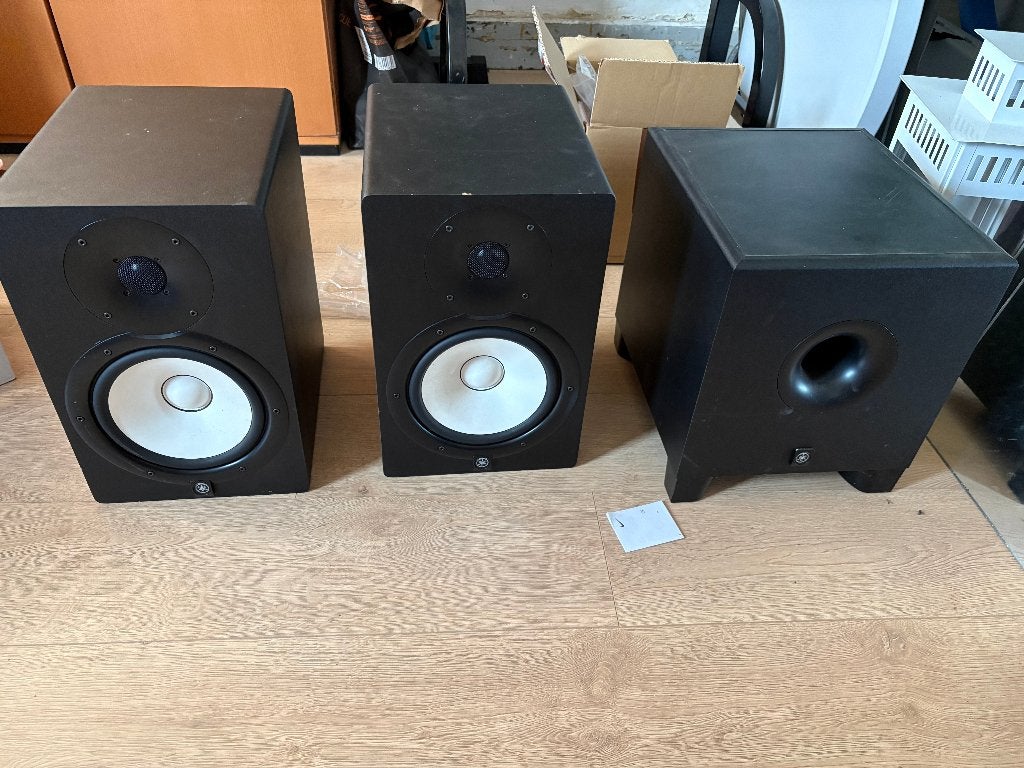 Yamaha HS8 Active Studio Monitors (+ HS8S Matched Subwoofer), Muziek en Instrumenten, Ophalen