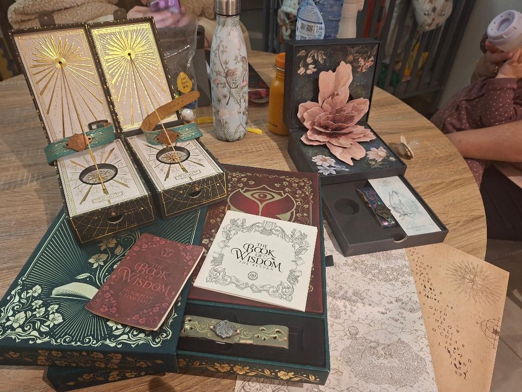 Tomorrowland gadgets verzamelaar, Ophalen