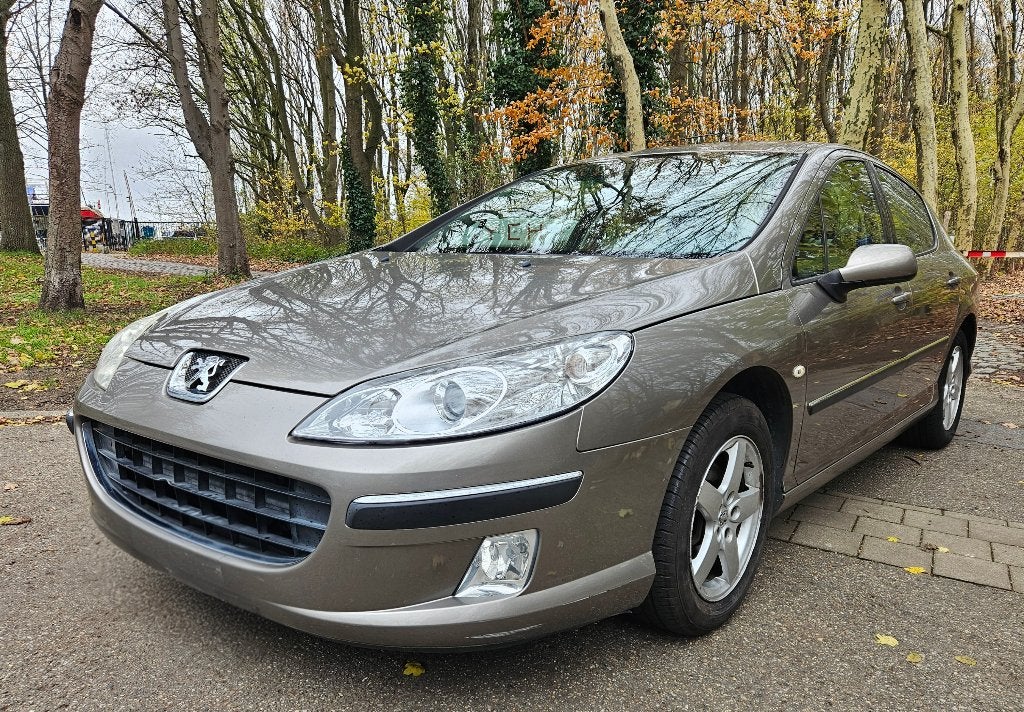 Peugeot 407 1.8i benzine rijdt perfect mooie wagen GEKEURD!, Auto's, Voorwielaandrijving, 4 deurs, 139 g/km, Beige