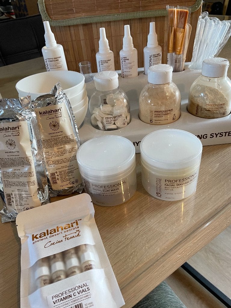Professioneel pakket Kalahari Phyto-Ceutical Skincare, Ophalen of Verzenden, Nieuw, Gehele gezicht, Verzorging