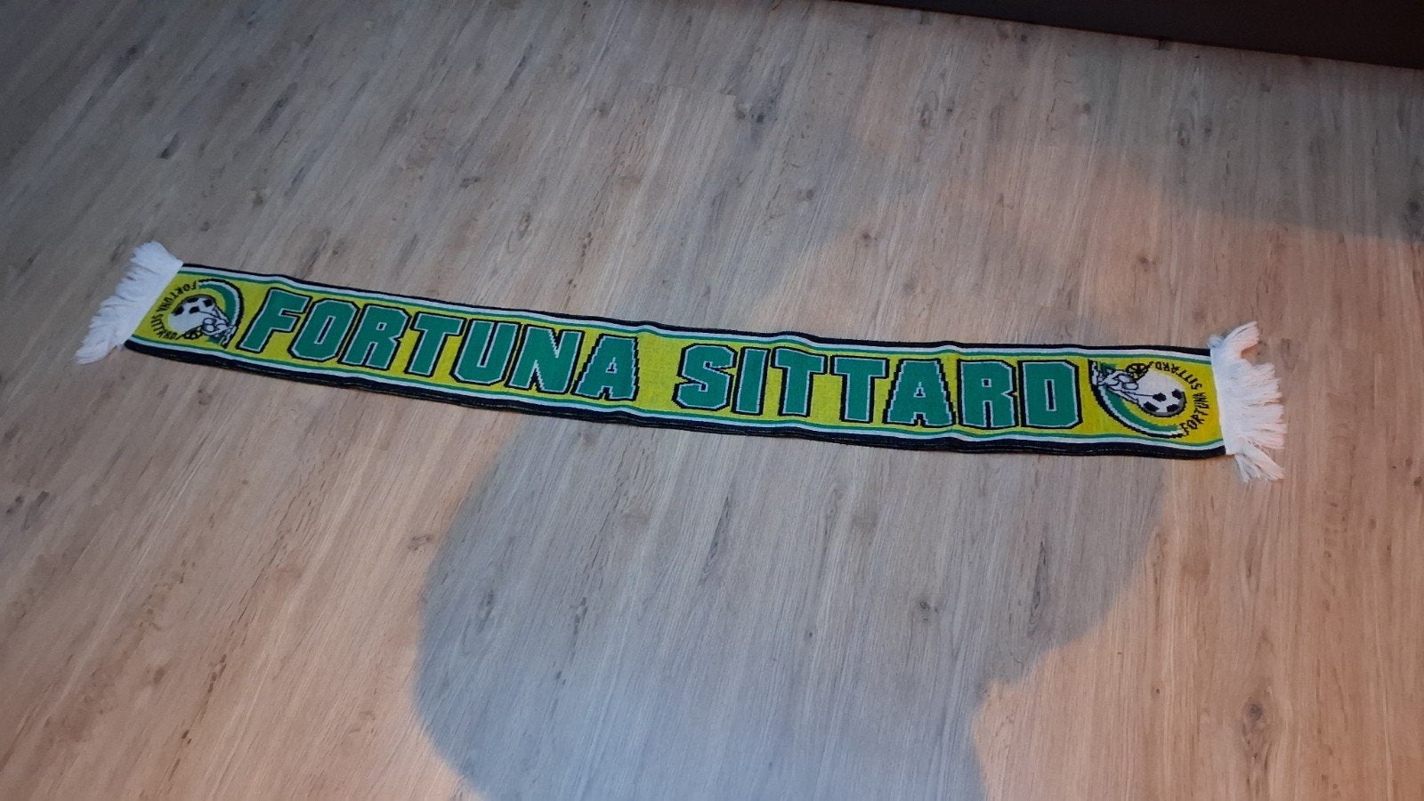Sjaal fortuna sittard, Ophalen of Verzenden