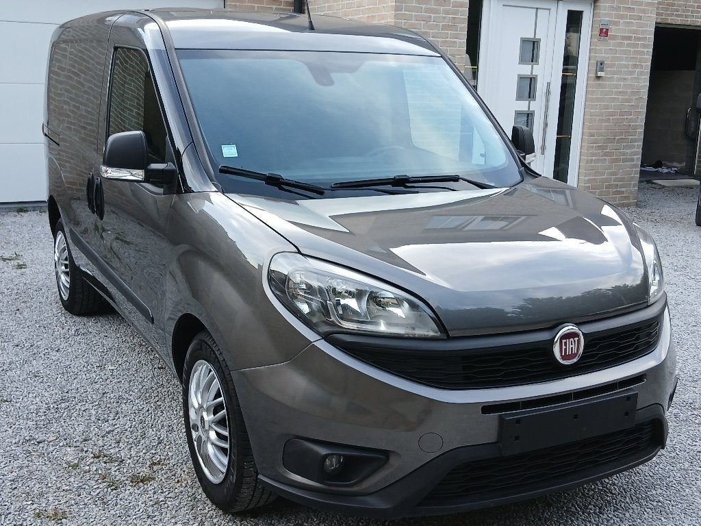 FIAT DOBLO 1.4 CNG 120cv 2020 / 61.000 KM/AIRCO/GPS/CAMERA, Autos, 3 places, Boîte manuelle, 88 kW, 1400 cm³