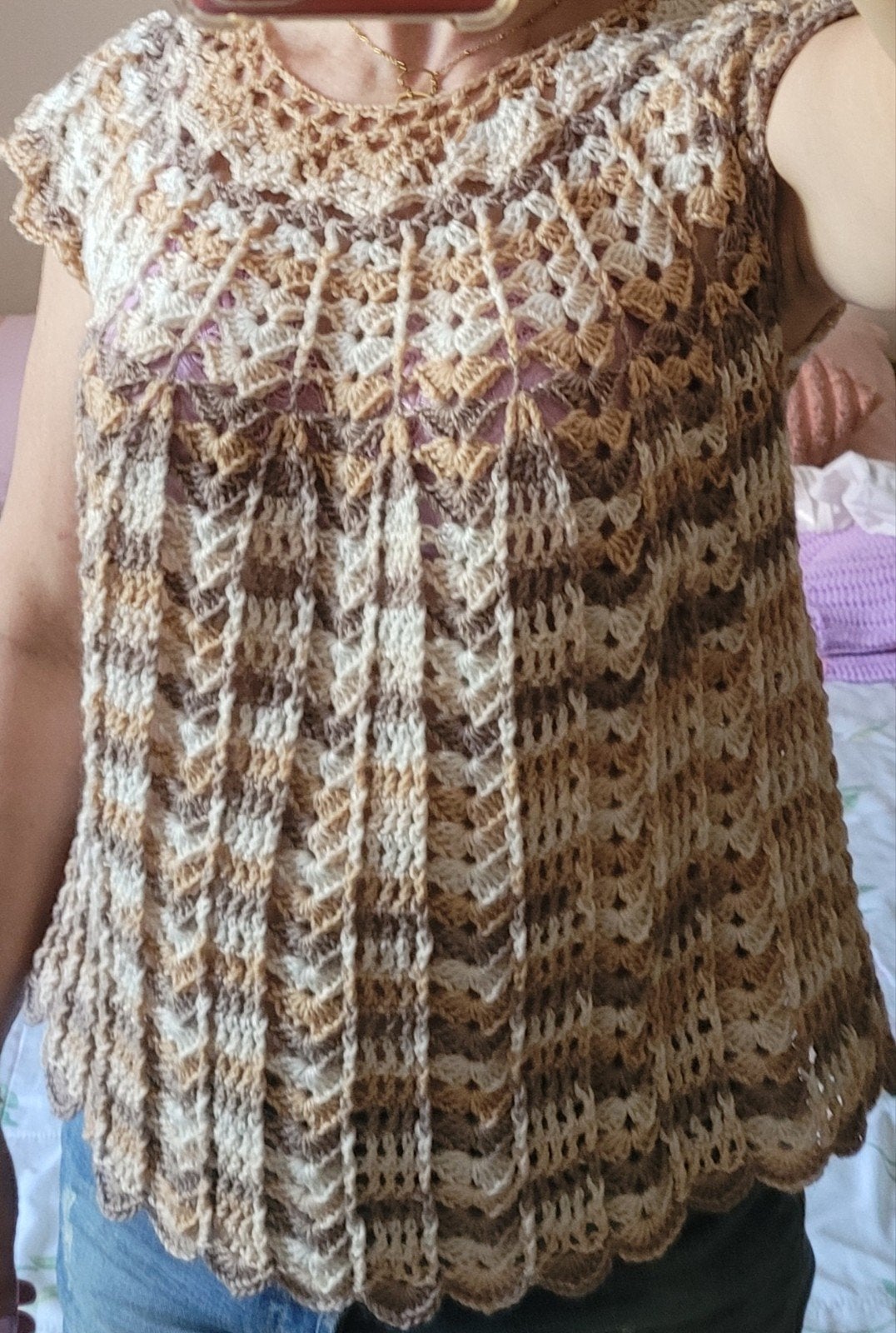 Magnifique Top en Crochet Fait Main – Tons Beige / Marron /, Taille 38/40 (M), Enlèvement ou Envoi, Fait main, Beige