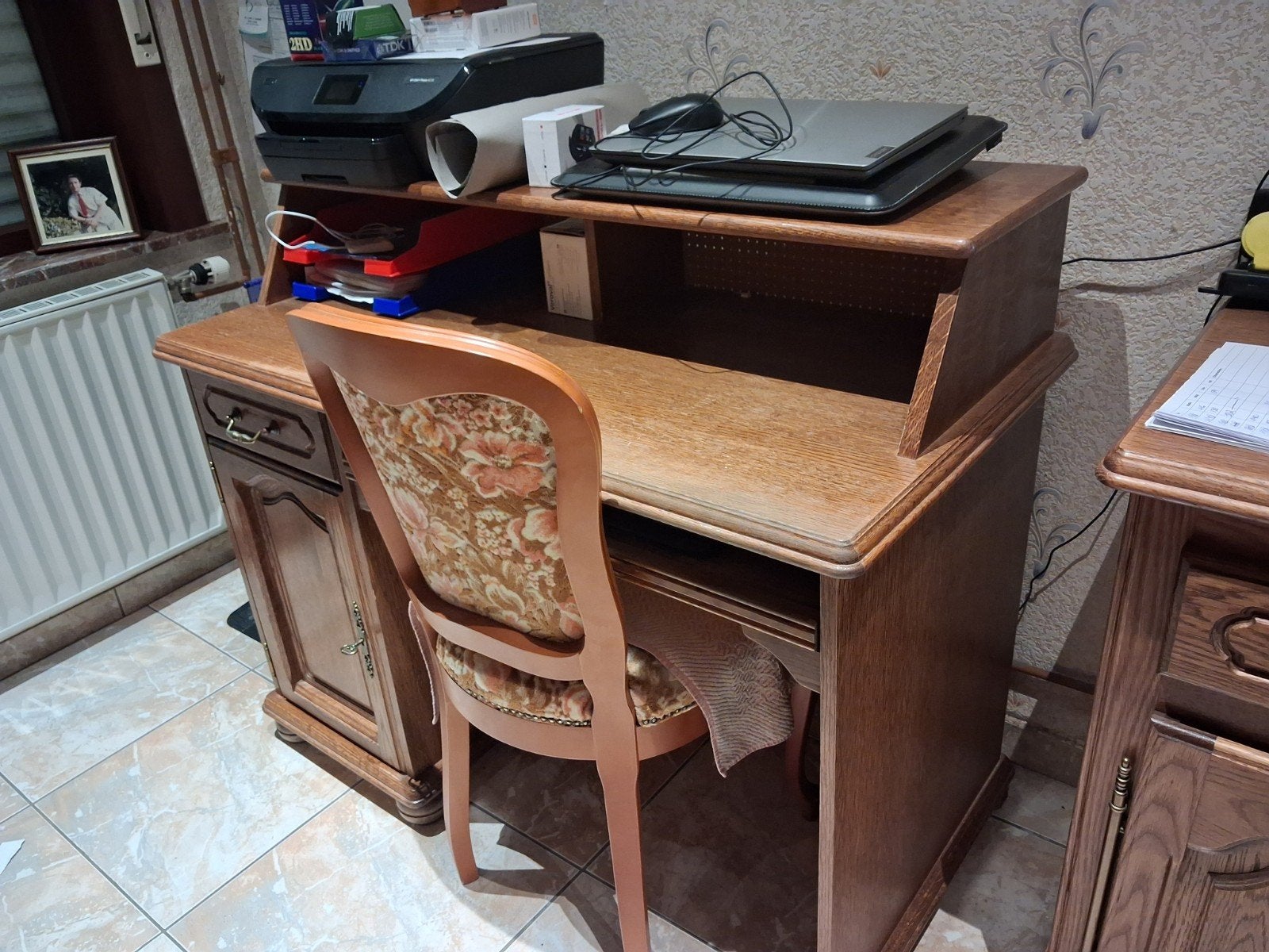 bureau en chêne, Enlèvement
