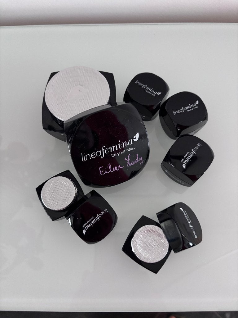 Kit manucure neuf, linea femina, Neuf, Autres couleurs, Mains et Ongles, Enlèvement