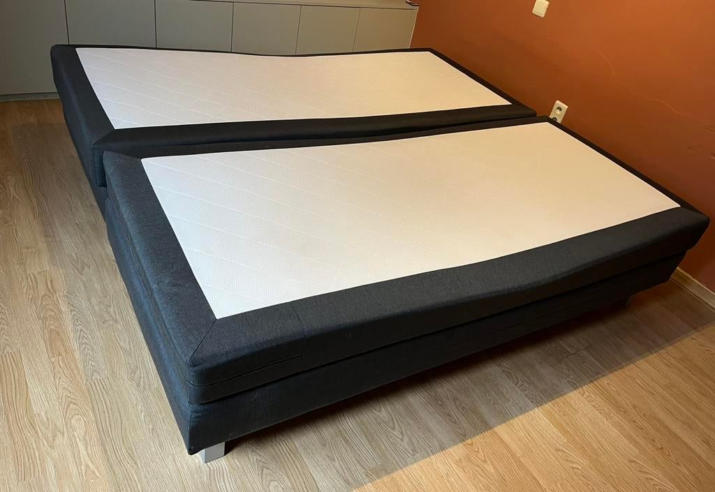 Bed te koop, Ophalen