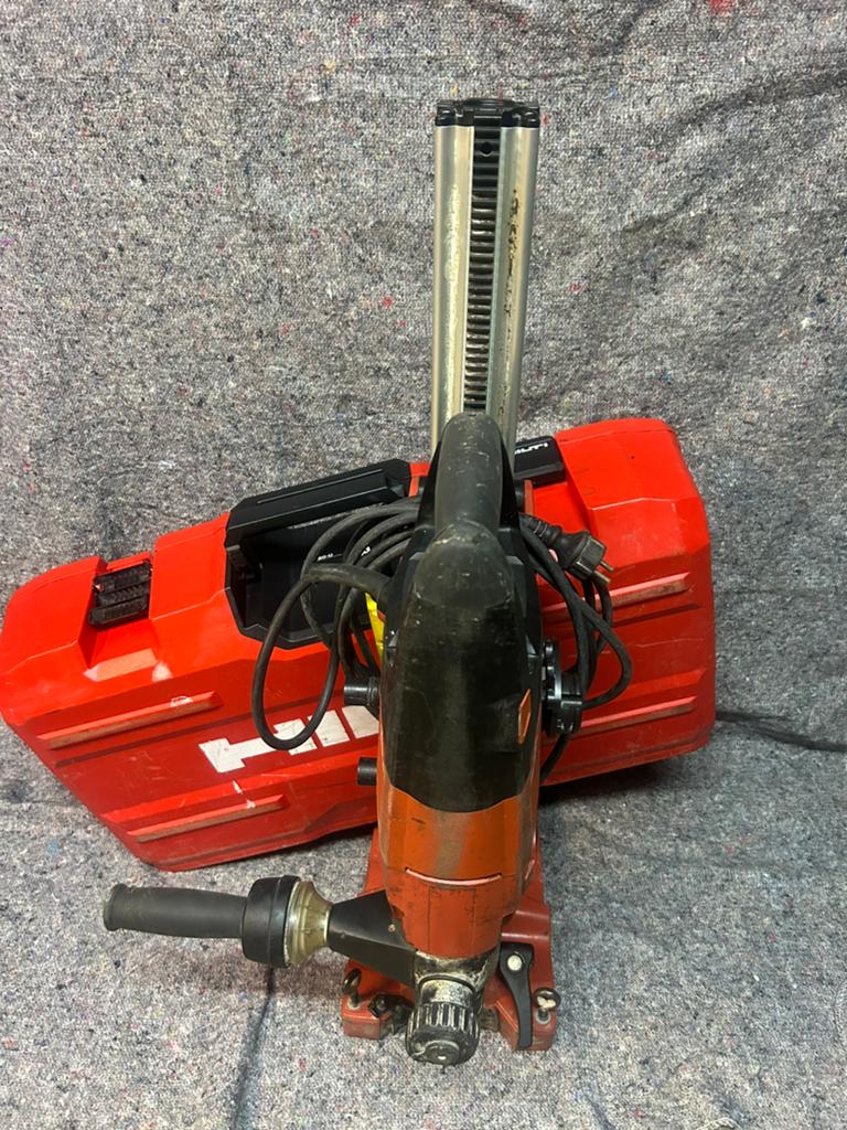 HILTI DD150U, Doe-het-zelf en Bouw, Gereedschap | Boormachines, Zo goed als nieuw, Ophalen