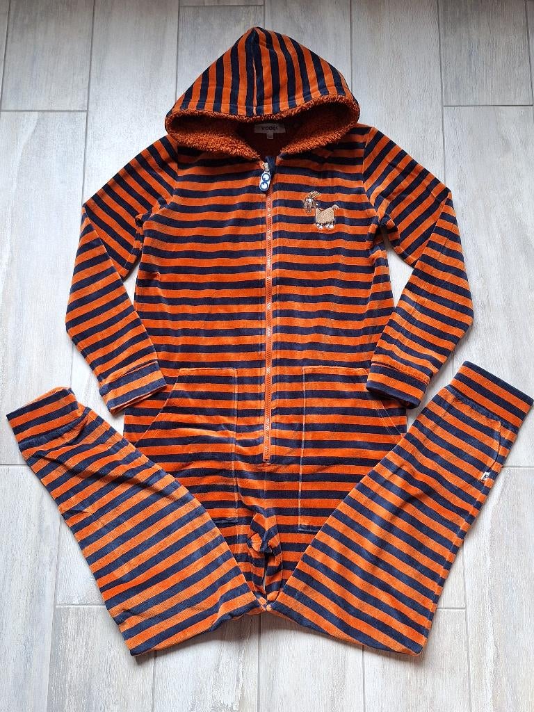 ★ M152 - Woody onesie velours thema reebok, Garçon, Enlèvement ou Envoi, Comme neuf, Vêtements de nuit ou Sous-vêtements