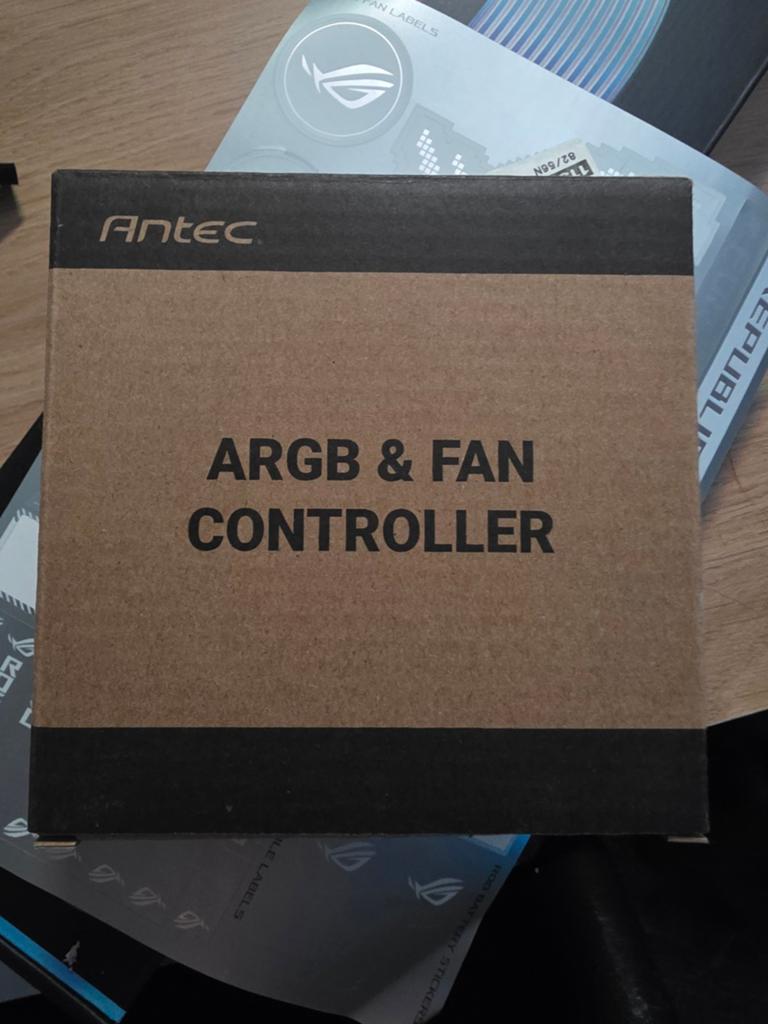 Antec ARGB & PWM Fan Controller., Computers en Software, Interne voedingen, Ophalen