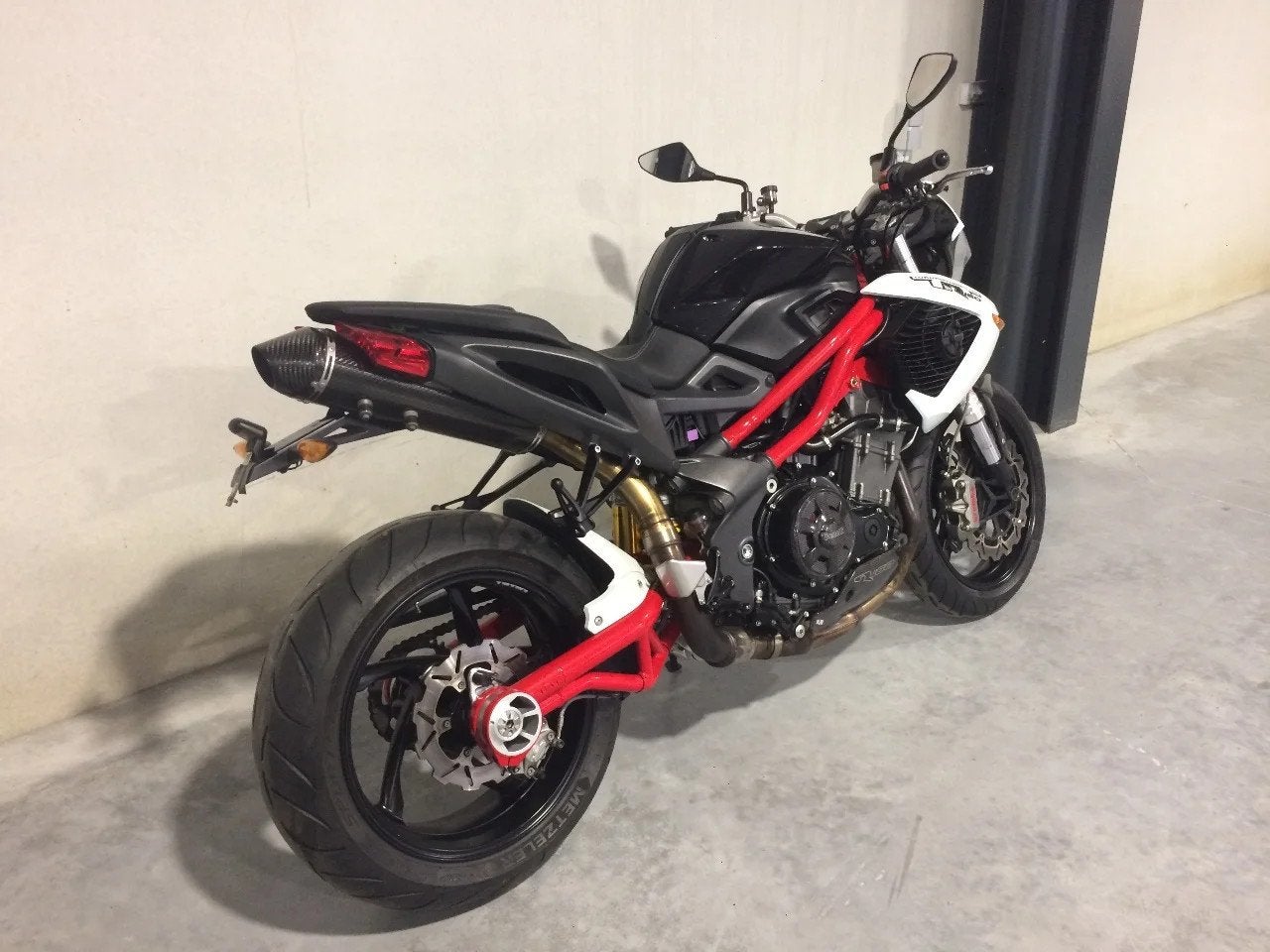 Benelli TNT R160 (bj 2014), Motoren, Bedrijf, 1130 cc, Meer dan 35 kW, Overig