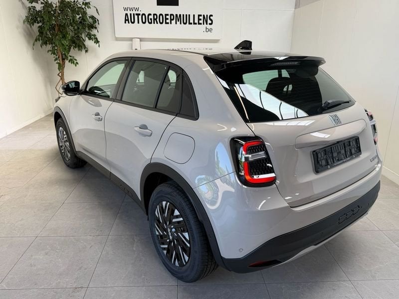 Fiat 600 1.2 Hybrid 145cv DCT Pop, Autos, 145 ch, Achat, Euro 6, Entreprise