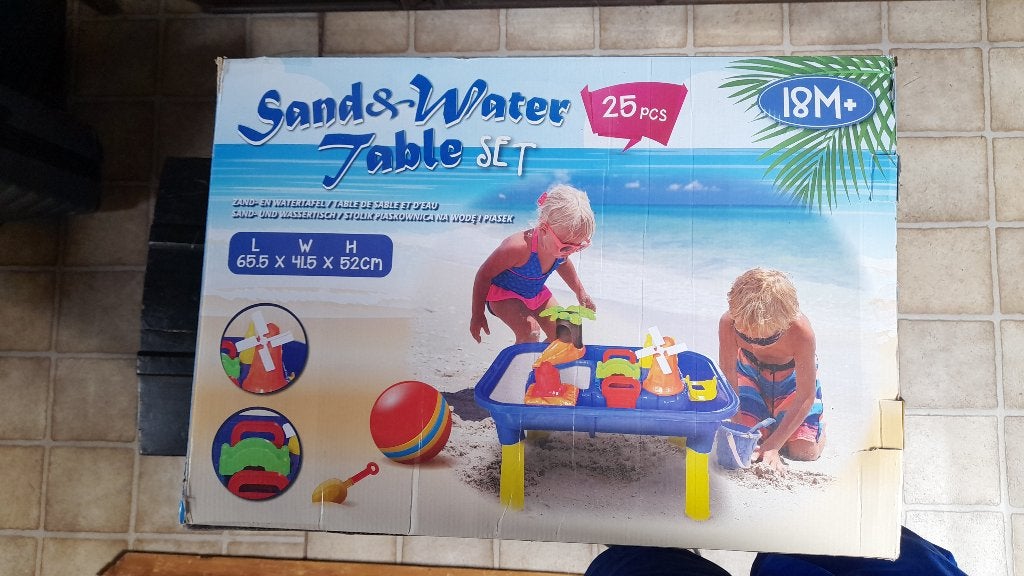 Zand- en watertafel, Ophalen, Gebruikt