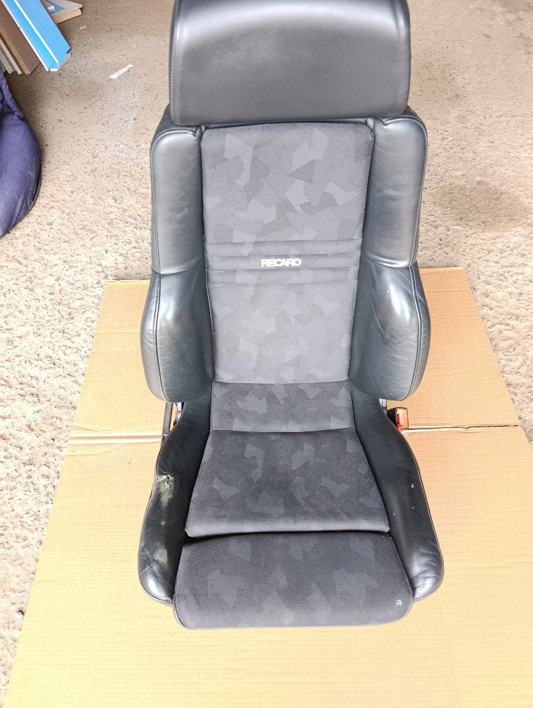 2 Sièges Recaro à rénover., Enlèvement, Utilisé