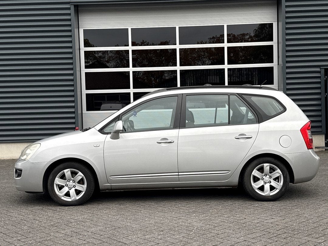 Kia Carens 2.0 CVVT X-ecutive | Airco | Trekhaak, Autos, Ordinateur de bord, Argent ou Gris, Achat, Entreprise