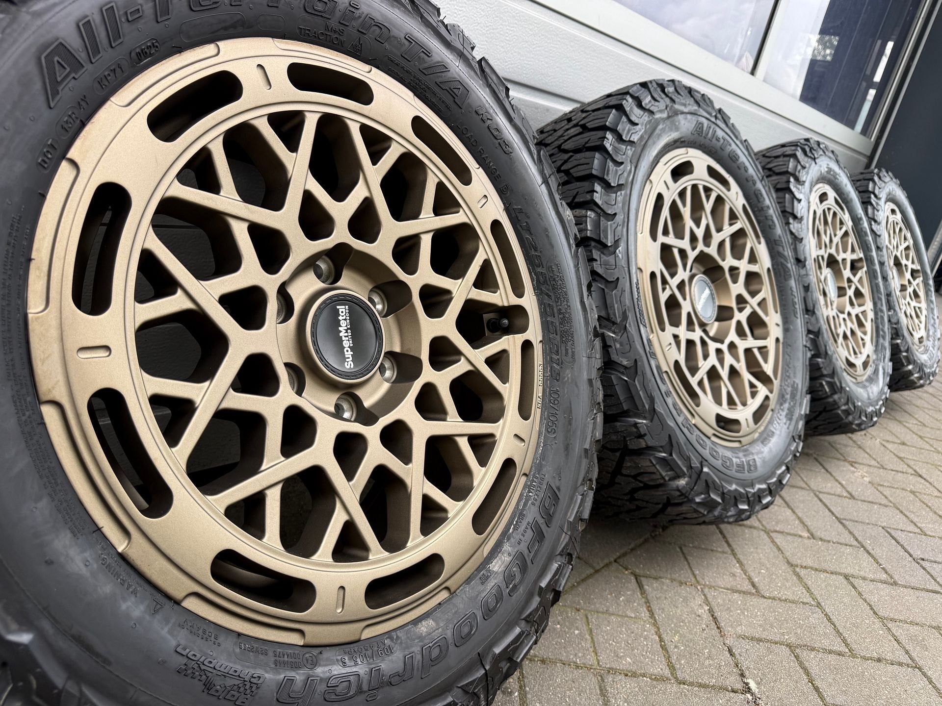 18 Mercedes Sprinter W910 W907 W906 velgen BF Goodrich bande, Neuf, Pneus et Jantes, 18 pouces, -
