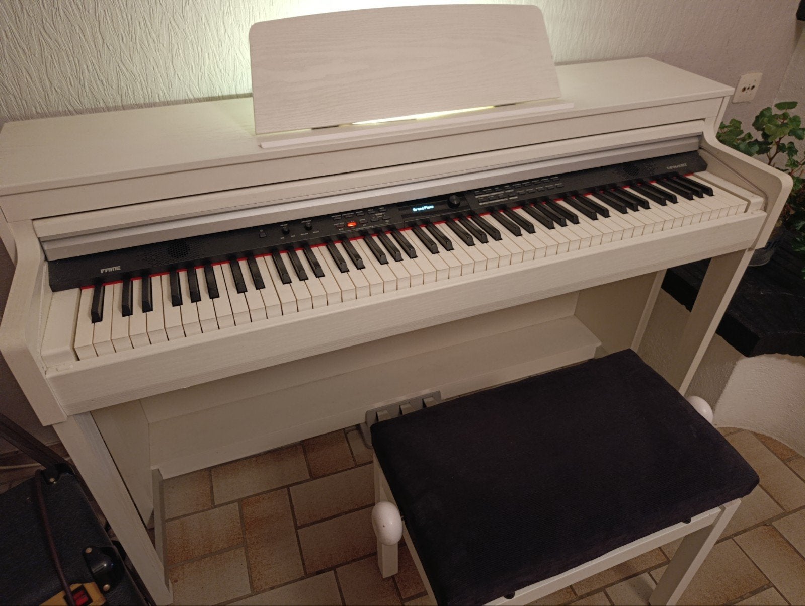 Piano numérique Fame DP8600BT, Enlèvement, Comme neuf, Blanc, Piano