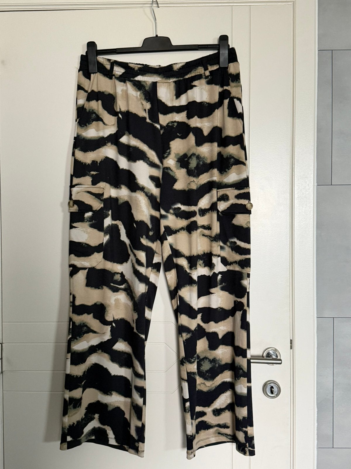 Joli pantalon large pour femme KDesign (44), Enlèvement, Comme neuf, Taille 42/44 (L), Longs