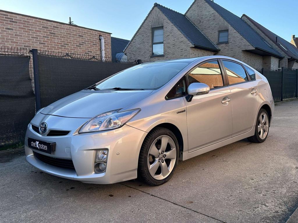 Toyota Prius Hybrid 1.8i VVT-i Luna, Autos, Toyota, Achat, Beige, Entreprise, 72 kW