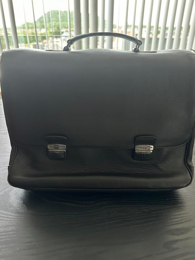 Malette homme en cuir Arthur & Aston – élégante, Enlèvement, Comme neuf, Cuir