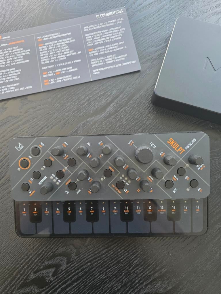 Modal Skulpt, Muziek en Instrumenten, Ophalen of Verzenden, Zo goed als nieuw, Overige merken