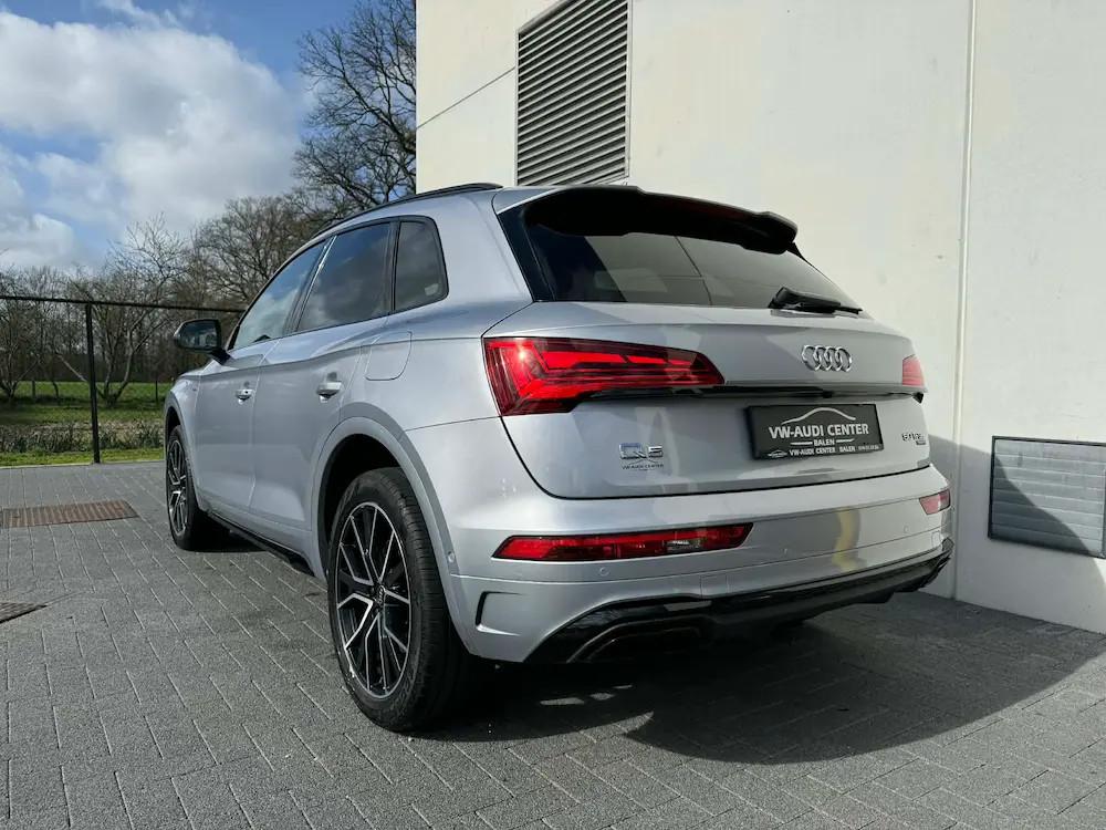 Audi Q5 50TFSIe PHEV (2.0) 265PK PANO DAK S-LINE QUATTRO, Auto's, Audi, Automaat, Gebruikt, 4 cilinders, Leder