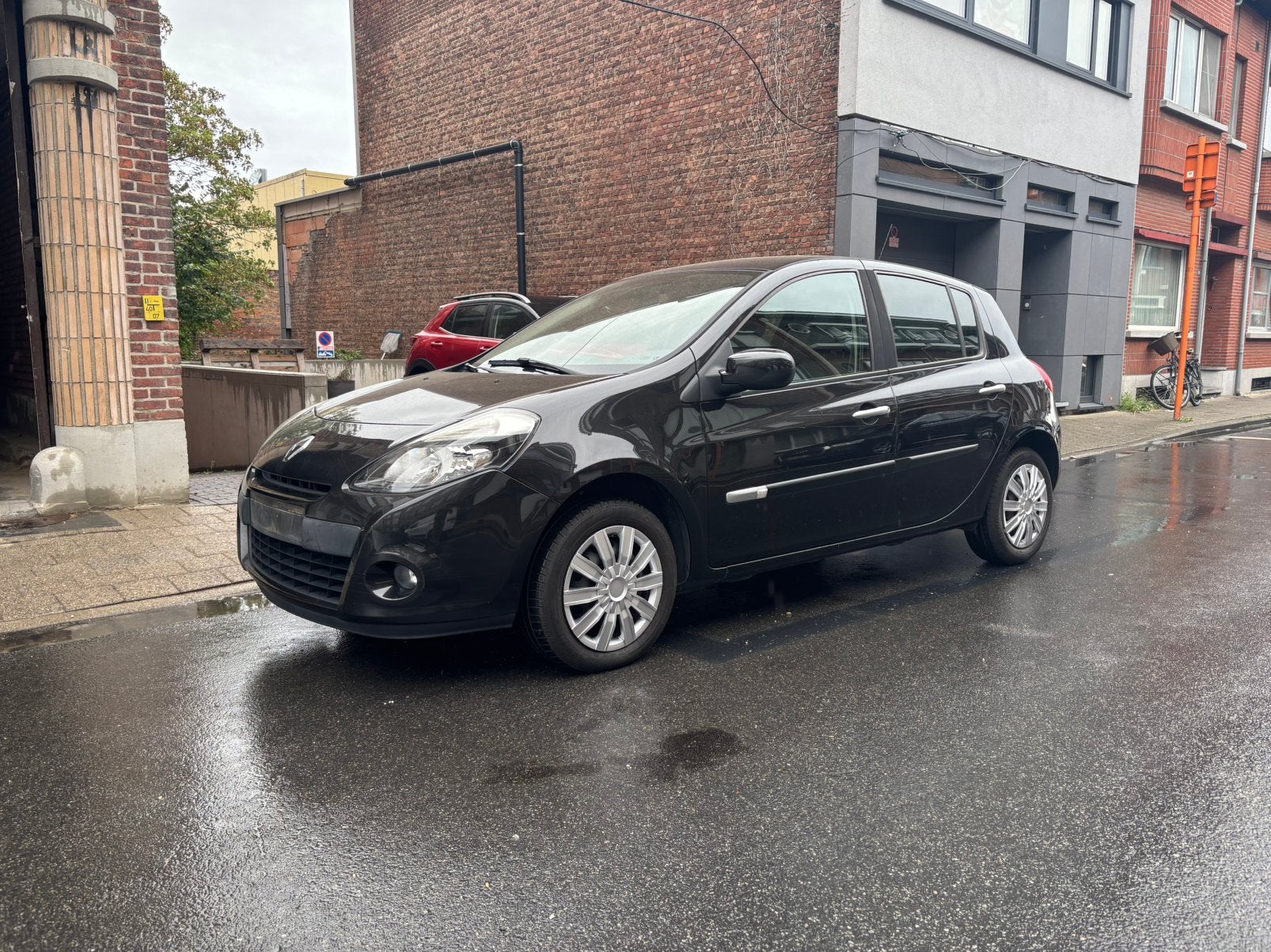 Renault Clio Euro5 Benzine, Auto's, Renault, Euro 5, Bedrijf, Handgeschakeld, Airconditioning