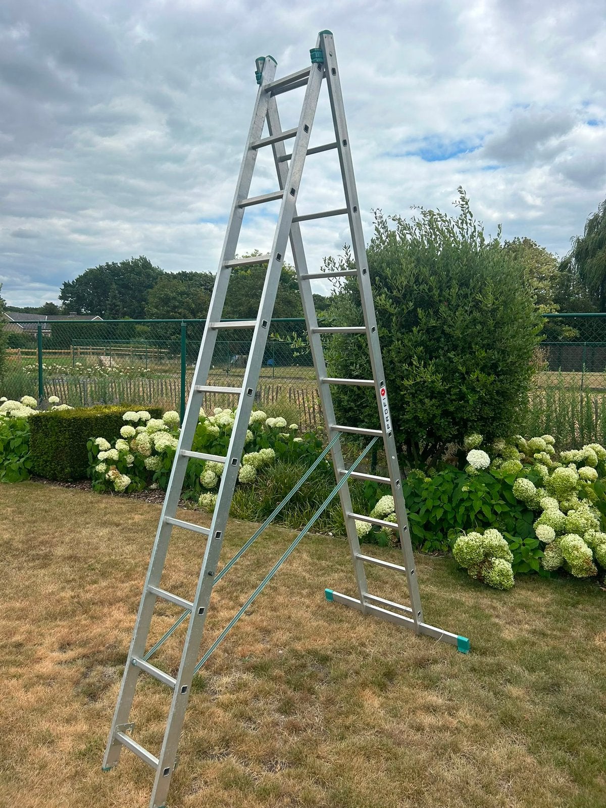 Alumium ladder 2x11trede, Doe-het-zelf en Bouw, Ophalen, Zo goed als nieuw, Ladder