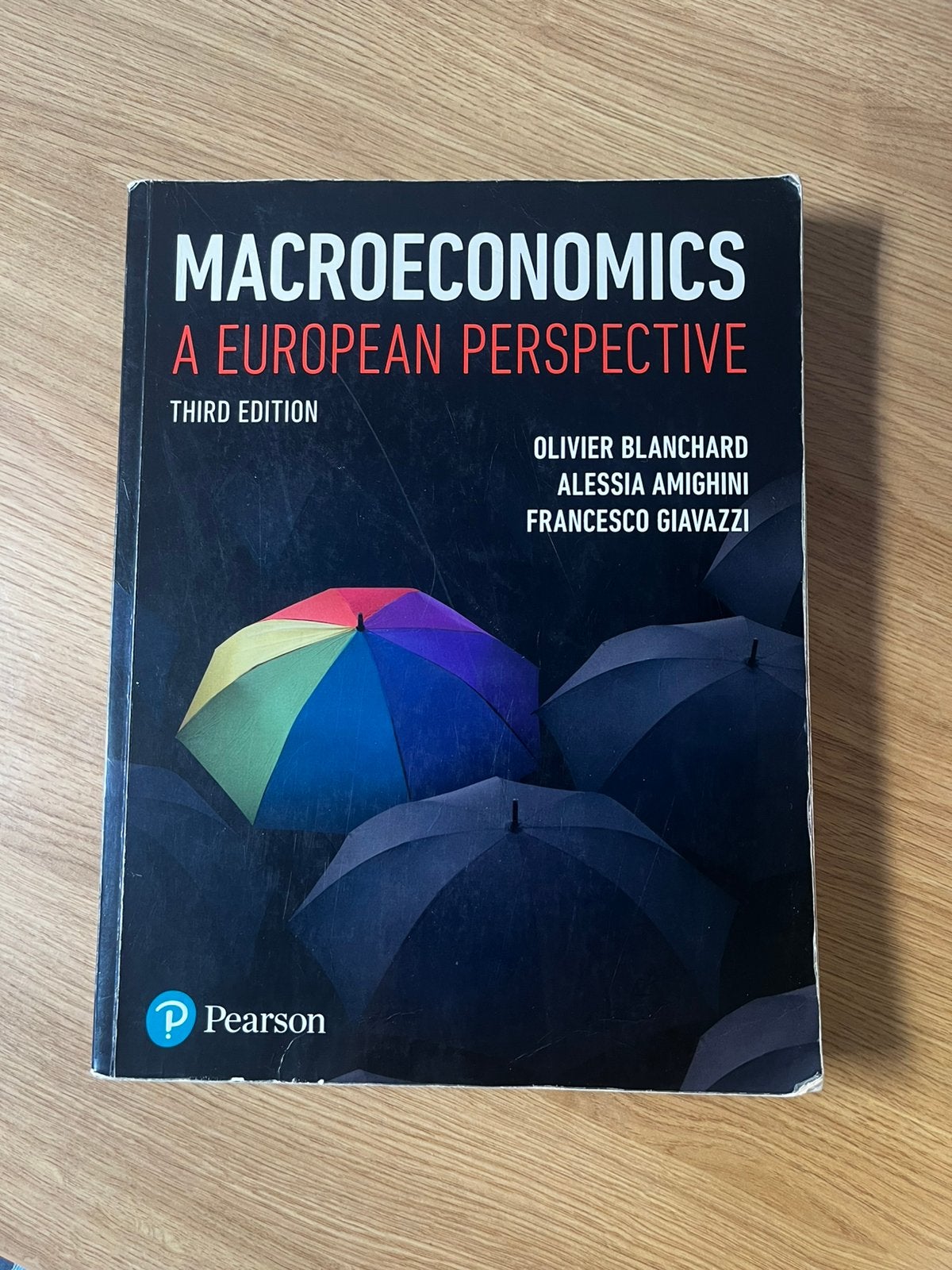 Macroeconomics a european perspective third edition manageme, Enlèvement ou Envoi, Comme neuf