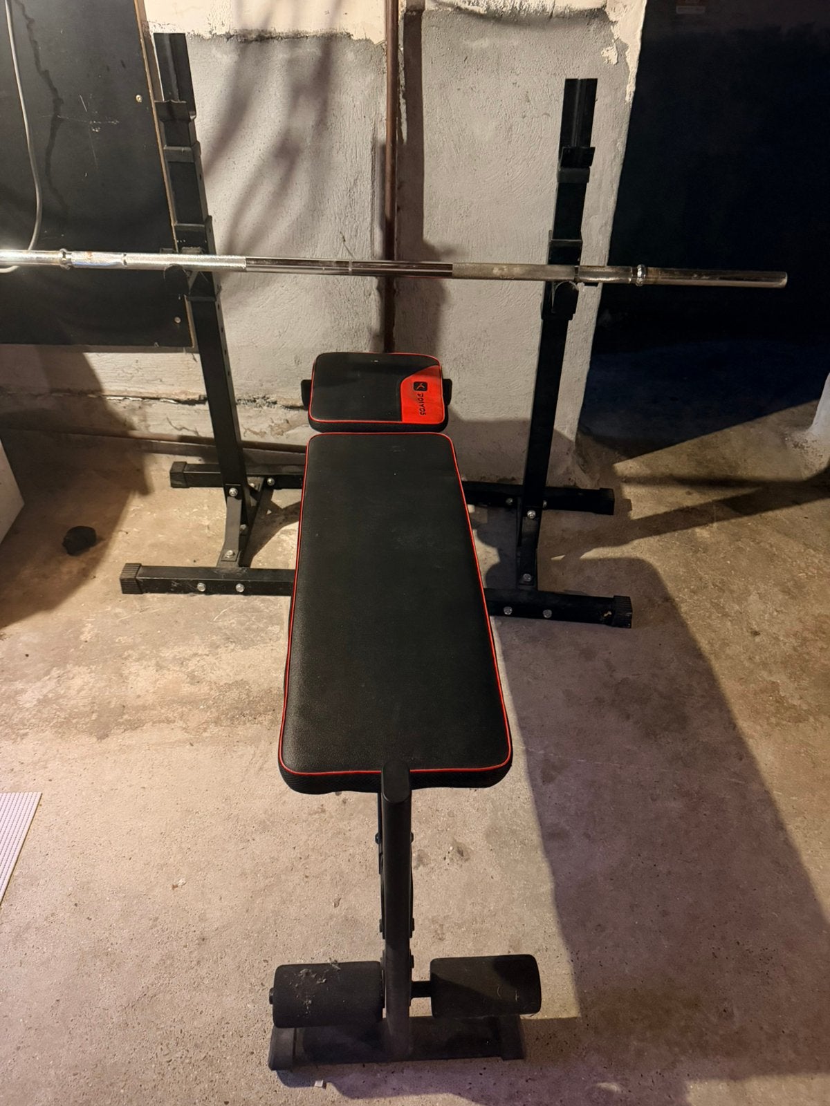 Banc de fitness complet + barre d'haltères + haltères, Enlèvement, Comme neuf, Banc d'exercice