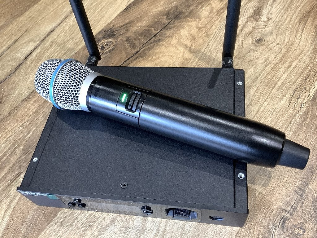 Shure GLXD24R+/B87A 2x accu Fact.& Garantie Nieuwstaat €570, Muziek en Instrumenten, Microfoons, Ophalen, Zo goed als nieuw, Zangmicrofoon