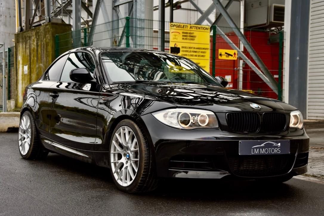 Bmw 135i e82, Autos, BMW, Achat, Boîte manuelle, Toit ouvrant, Particulier