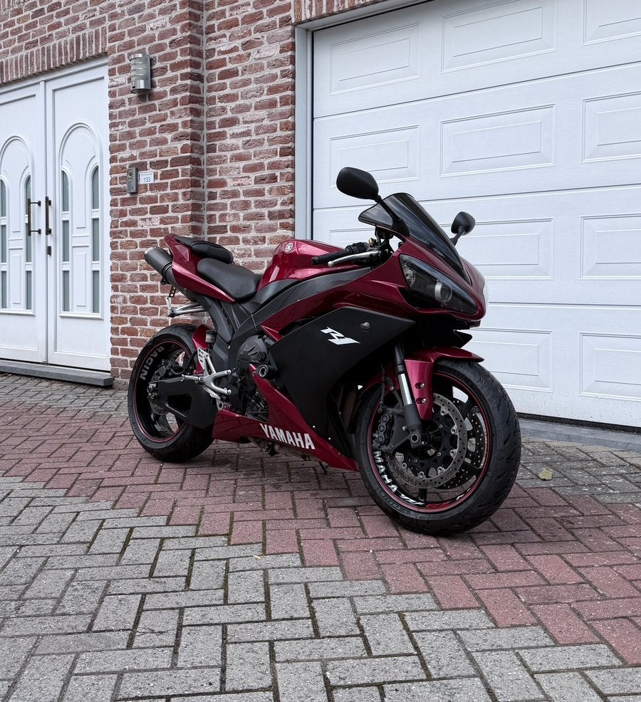 Yamaha R1 2008 | En ligne droite | 32 000 km, Motos, Permis Moto A, Occasion, Plus de 35 kW, Échappement sport