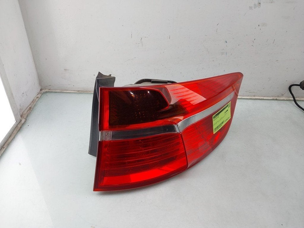 ACHTERLICHT RECHTS BMW X6 (E71 / E72) (|63217179984|), Gebruikt, BMW, Petuelring 130
80809  München, DE, Bayerische Motoren Werke AG