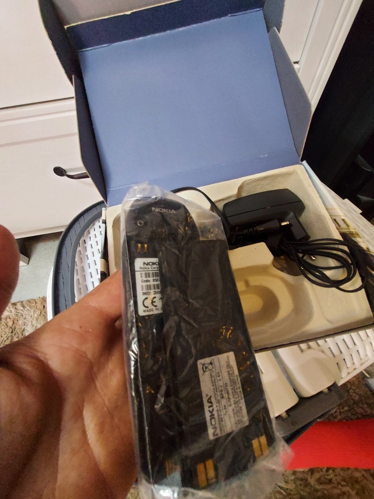 nieuwe 6310 met doos en boekjes en lader compleet, Ophalen of Verzenden