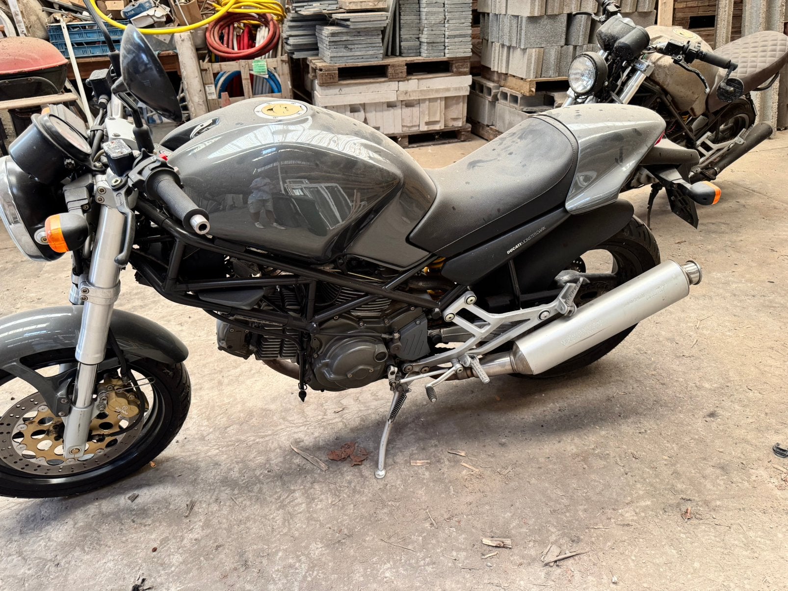 Ducati Monster 600, Fietsen en Brommers, Ophalen