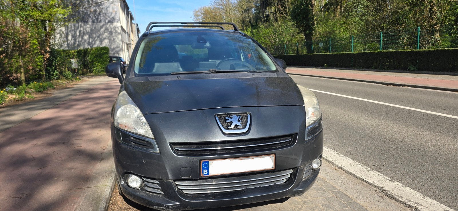 Peugeot 5008 (2013) – Dans l'état (Pour marchand/export), Autos, Cuir, Achat, 4 portes, 7 places