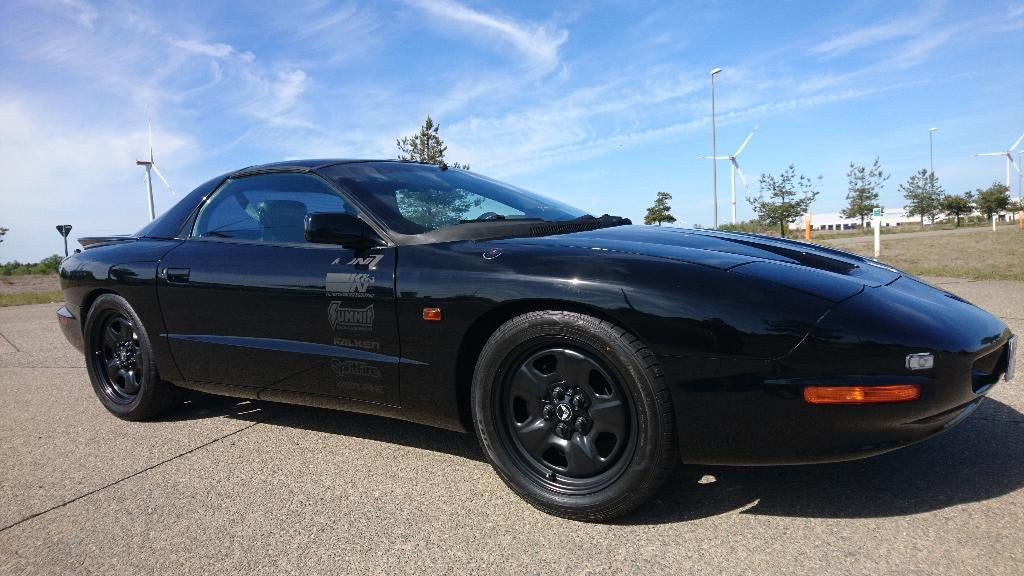 1993 Pontiac firebird 3.4L automatic T- roof, Auto's, Pontiac, Automaat, 4 zetels, Achterwielaandrijving, Zwart