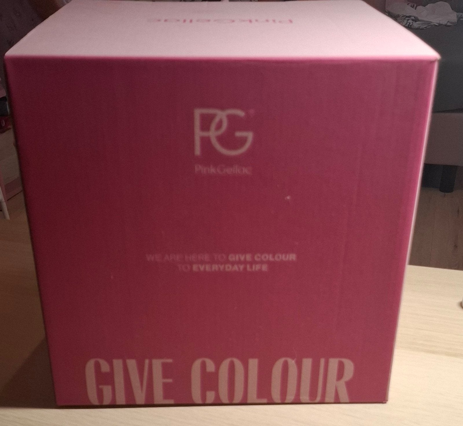 Kit de démarrage pour vernis en gel rose + couleurs suppléme, Rouge, Maquillage, Enlèvement ou Envoi, Comme neuf