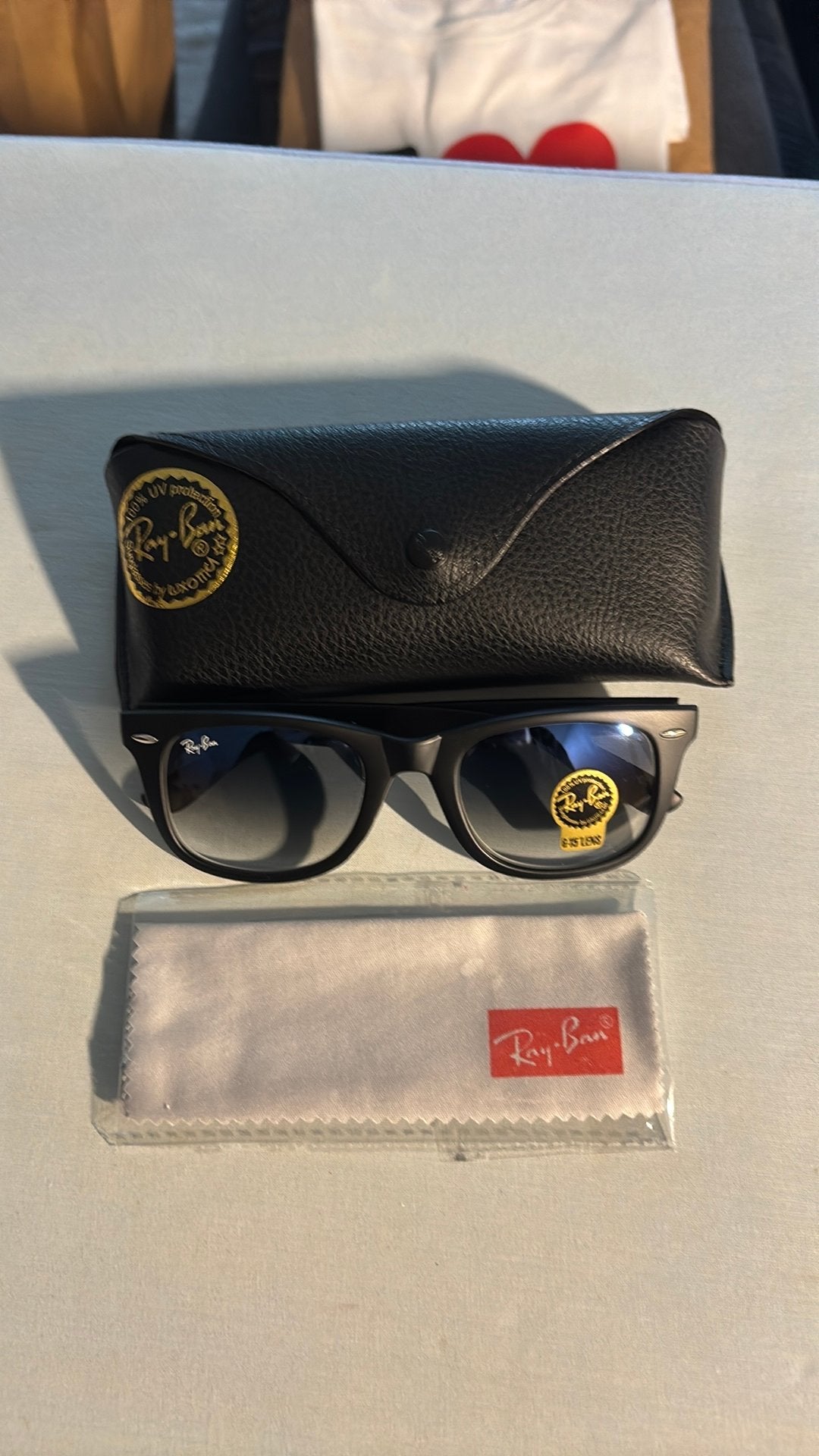 Ray Ban Wayfarer heren, Handtassen en Accessoires, Zonnebril, Verzenden, Zwart, Nieuw