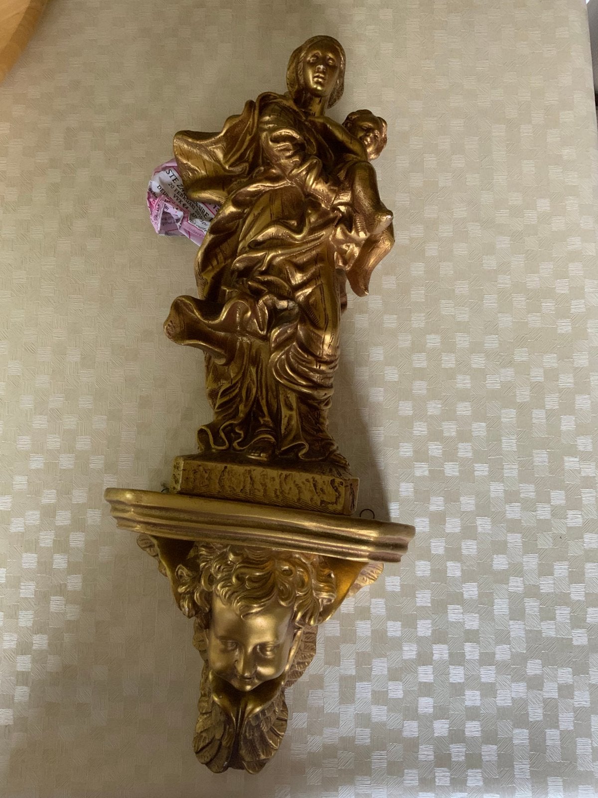 Marie et Jésus sur une console à visage d'ange, Enlèvement