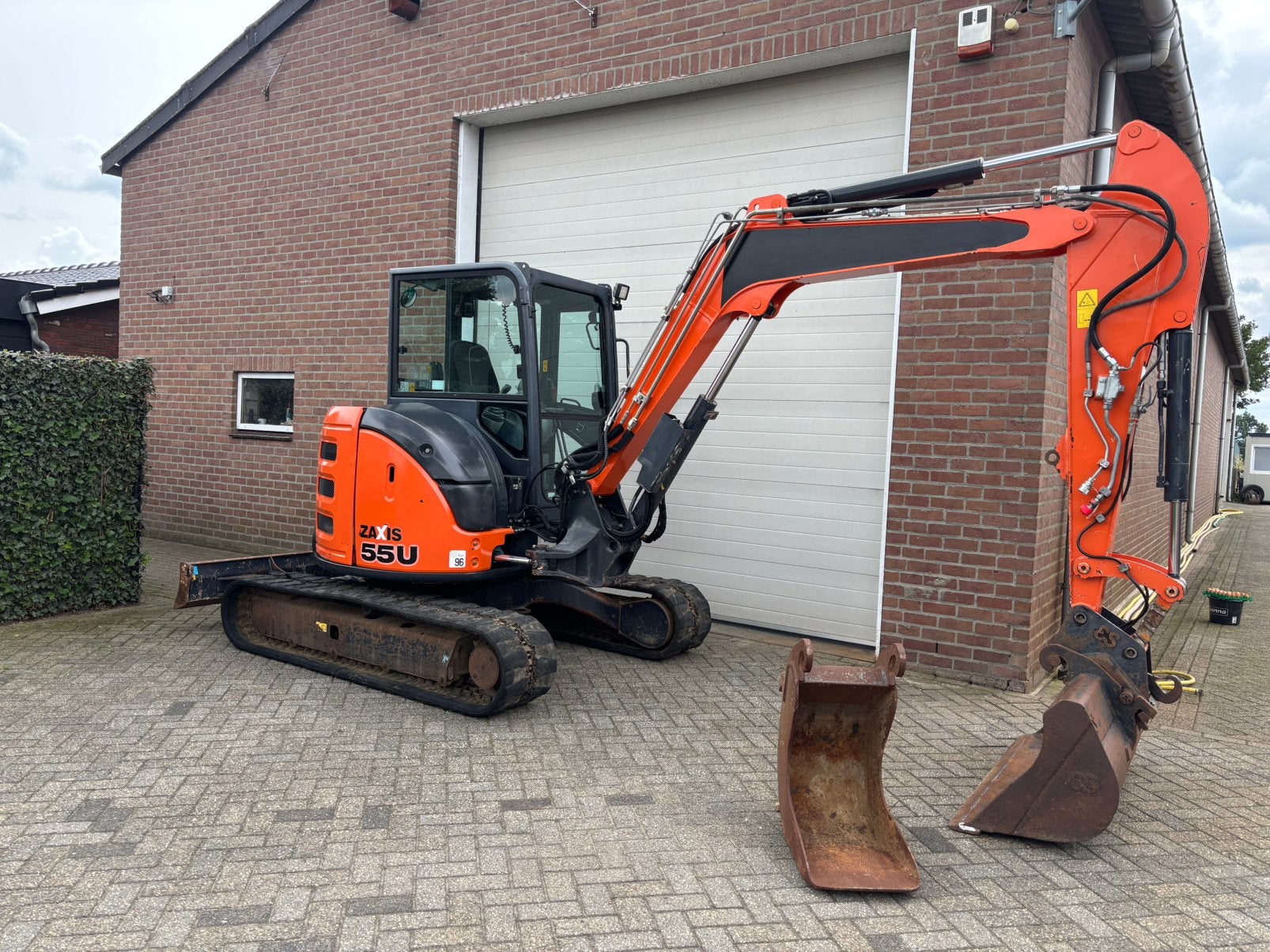 Hitachi ZX55U-5A Minigraver graafmachine (2016)Sloop/Sorteer, Zakelijke goederen, Ophalen
