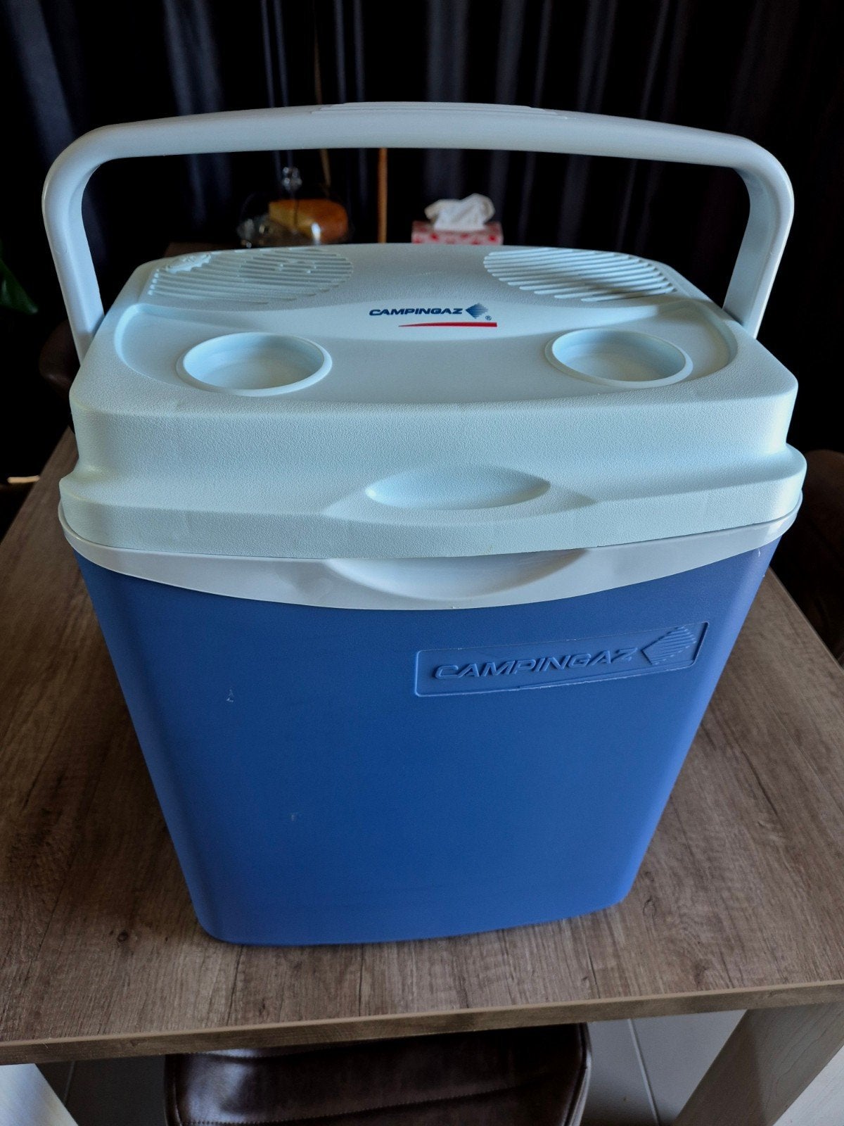 Koelbox in nieuwstaat!, Caravans en Kamperen, Ophalen, Zo goed als nieuw, Koelbox, Elektrisch