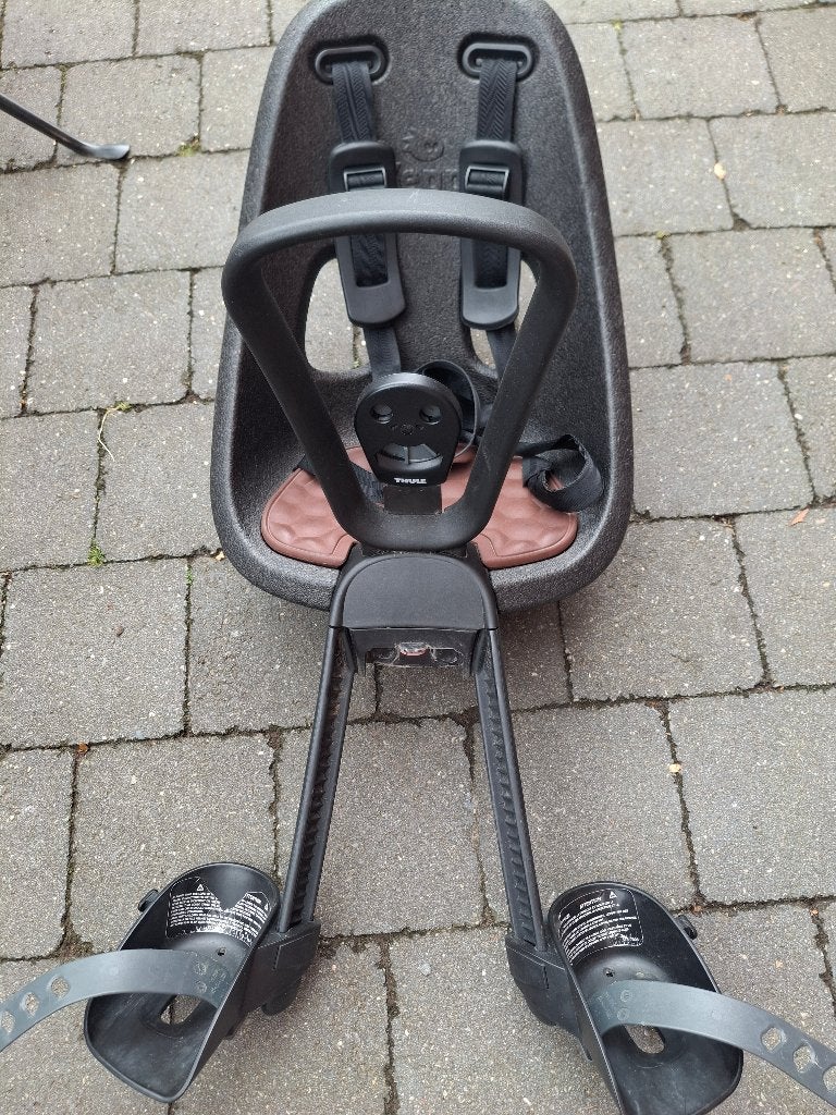 Thule (Yepp) fietsstoeltje + windscherm, Ophalen, Yepp (Thule), Gebruikt, Voetsteuntjes