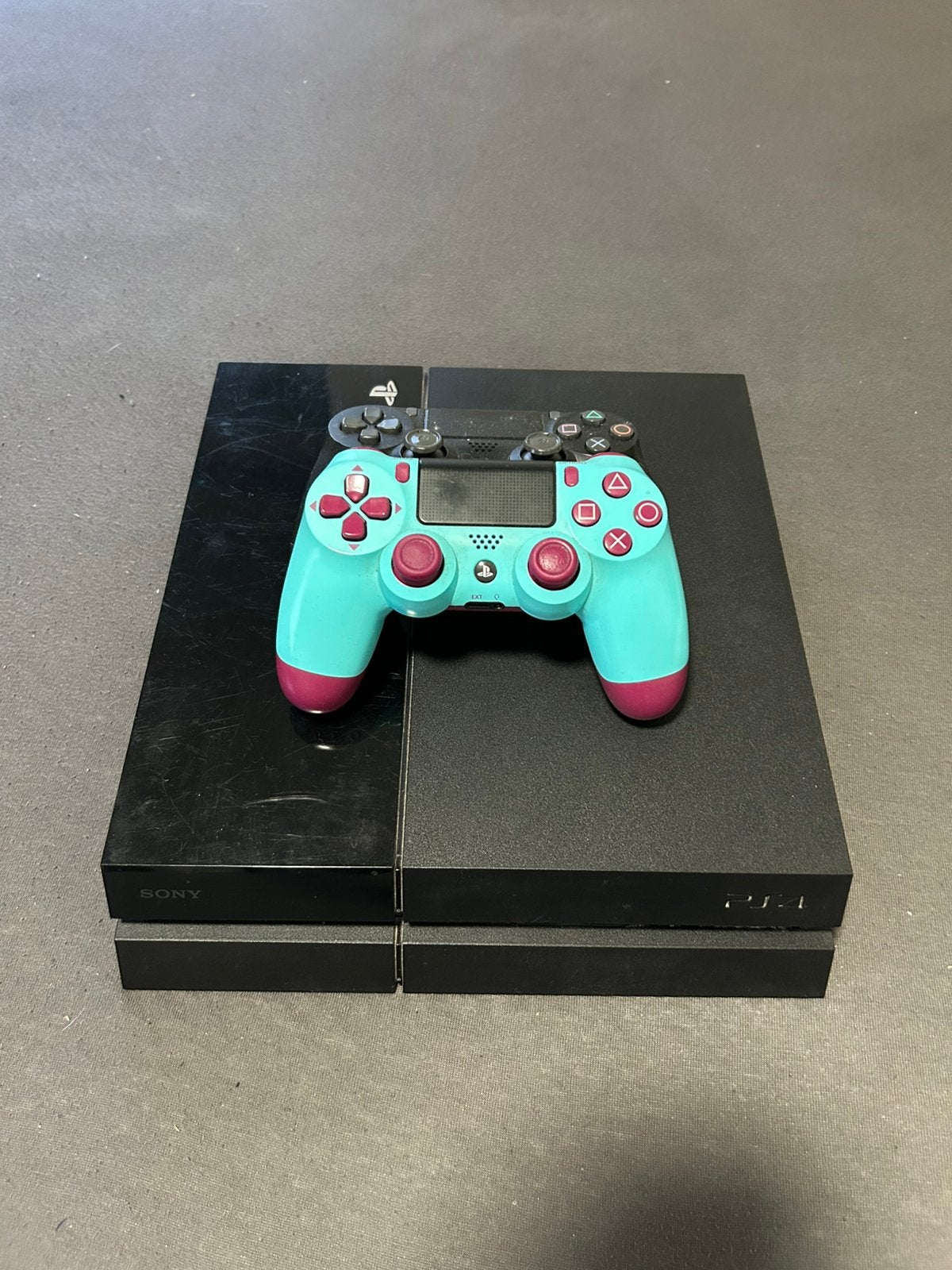 PS4, 2 controllers, 11 games, Games en Spelcomputers, Spelcomputers | Sony PlayStation 4, Ophalen of Verzenden, Zo goed als nieuw