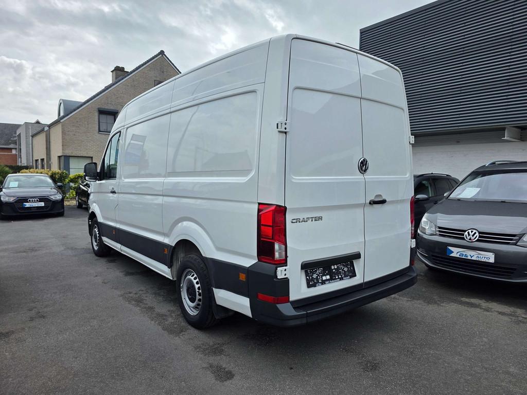 Volkswagen Crafter 2.0 TDi 30 H2L3 / Navi / Airco / Leder, Auto's, Bestelwagens en Lichte vracht, 75 kW, https://public.car-pass.be/vhr/58dec204-89a8-44cd-bf40-4bd6bf4742ff