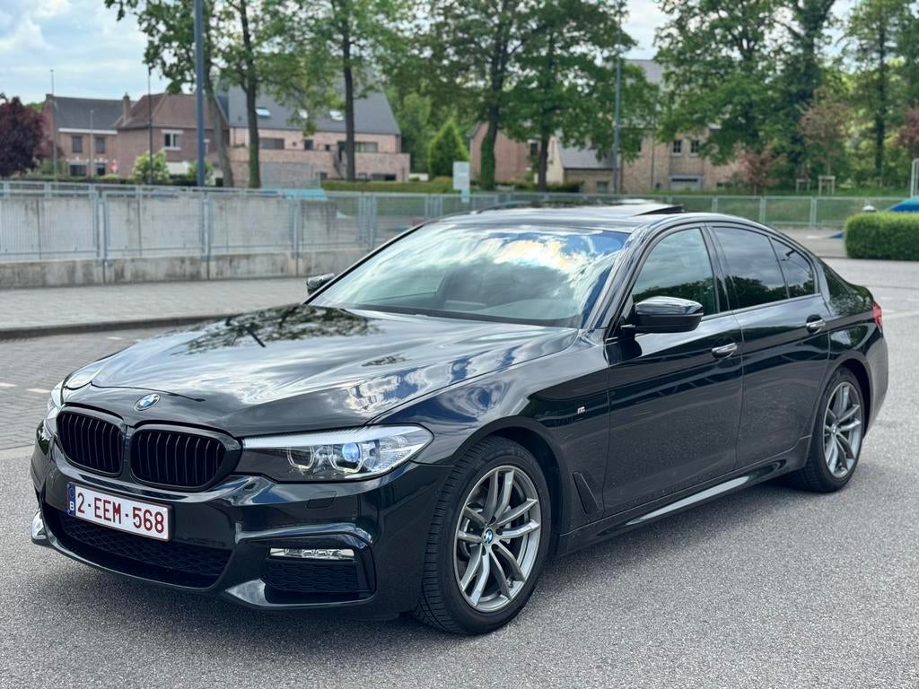 Bmw 520D 2017 Automaat/Mpakket/Schuifdak, Autos, Cuir, Noir, Capteur de lumière, Automatique