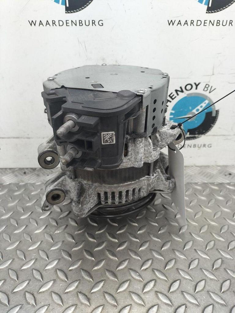 VOLVO V60 DYNAMO 2021, Ophalen of Verzenden, Gebruikt, Stiba lid