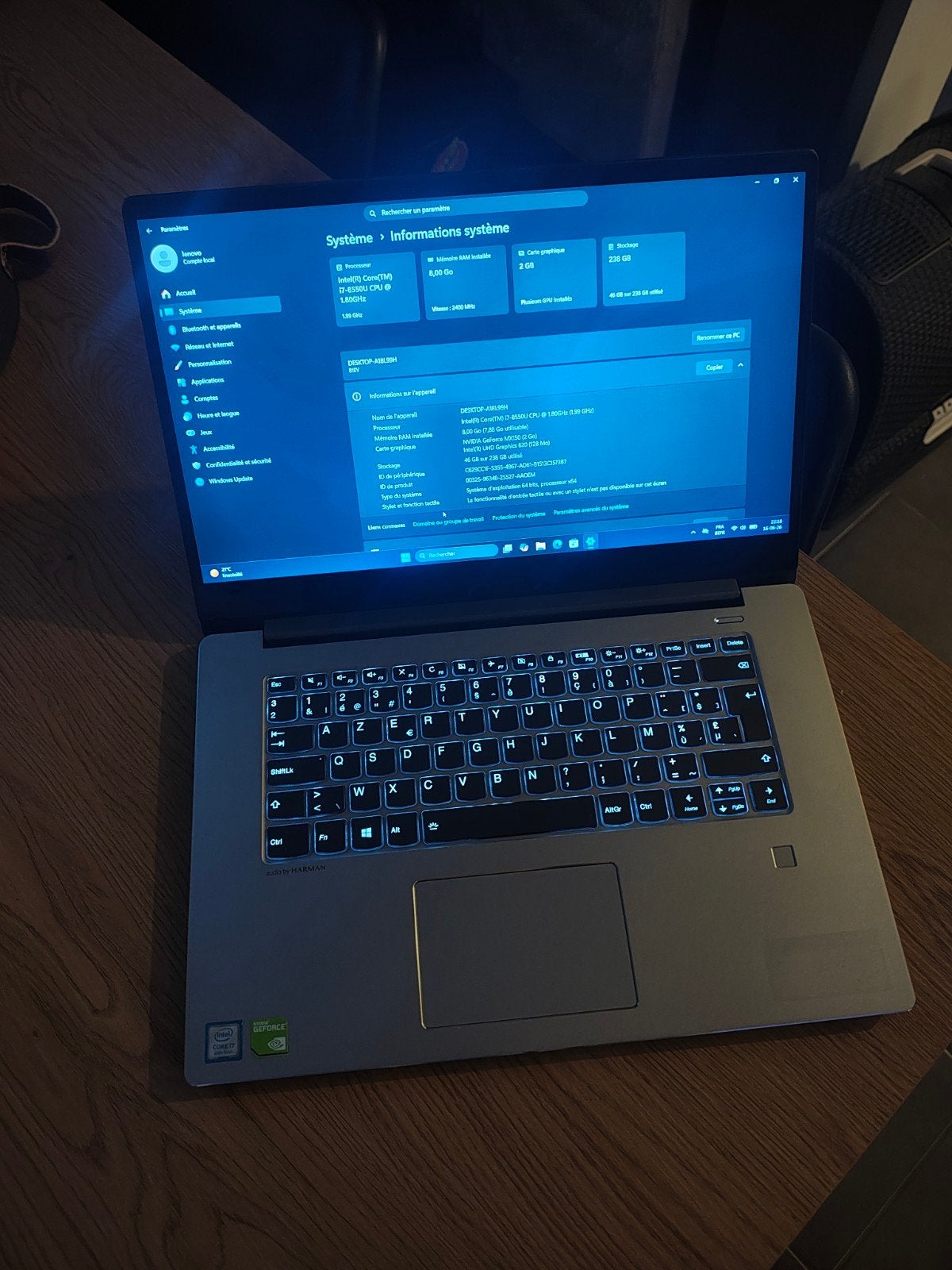 Lenovo 81ev 15.6", SSD