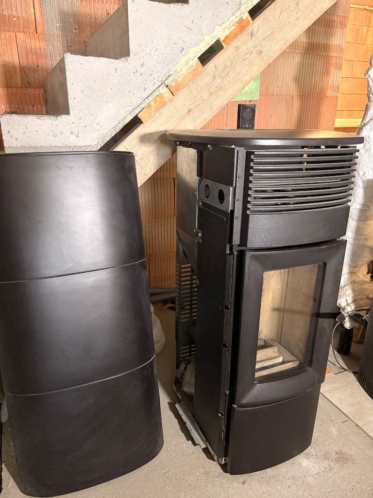 2 poêles à pellets MCZ Suite Air 14 M2 et Qlima Viola 85, Maison & Meubles, Autres carburants, Enlèvement, Utilisé, Poêle à granulés